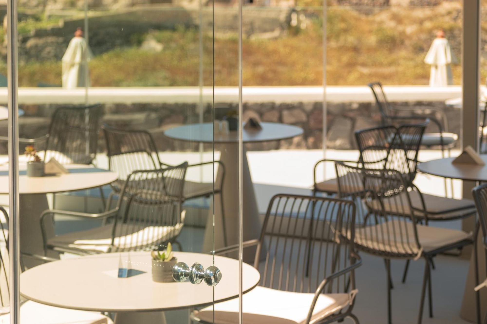 Adorno Oia Hotel ภายนอก รูปภาพ
